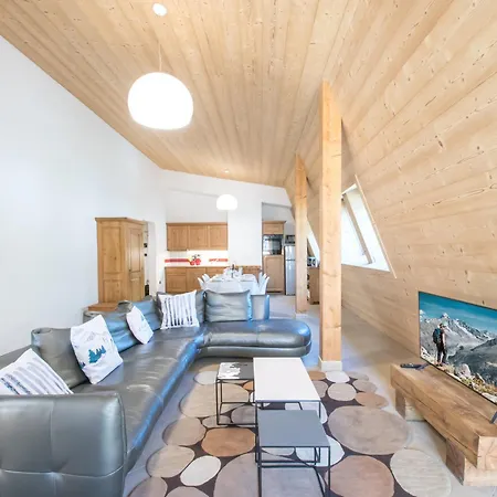 Grand Au Centre De Avec Wifi Et Garage, Proche Des Pistes - Fr-1-343-229 شقة *