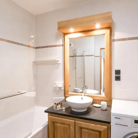 Grand Au Centre De Avec Wifi Et Garage, Proche Des Pistes - Fr-1-343-229 شامونكس