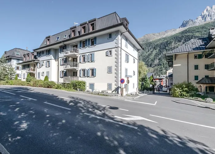 A Chamonix, Pres Des Pistes - Fr-1-343-229